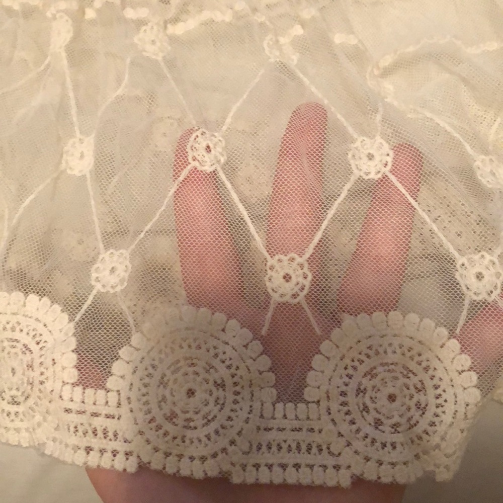 Crochet Top - Picture 2 of 4